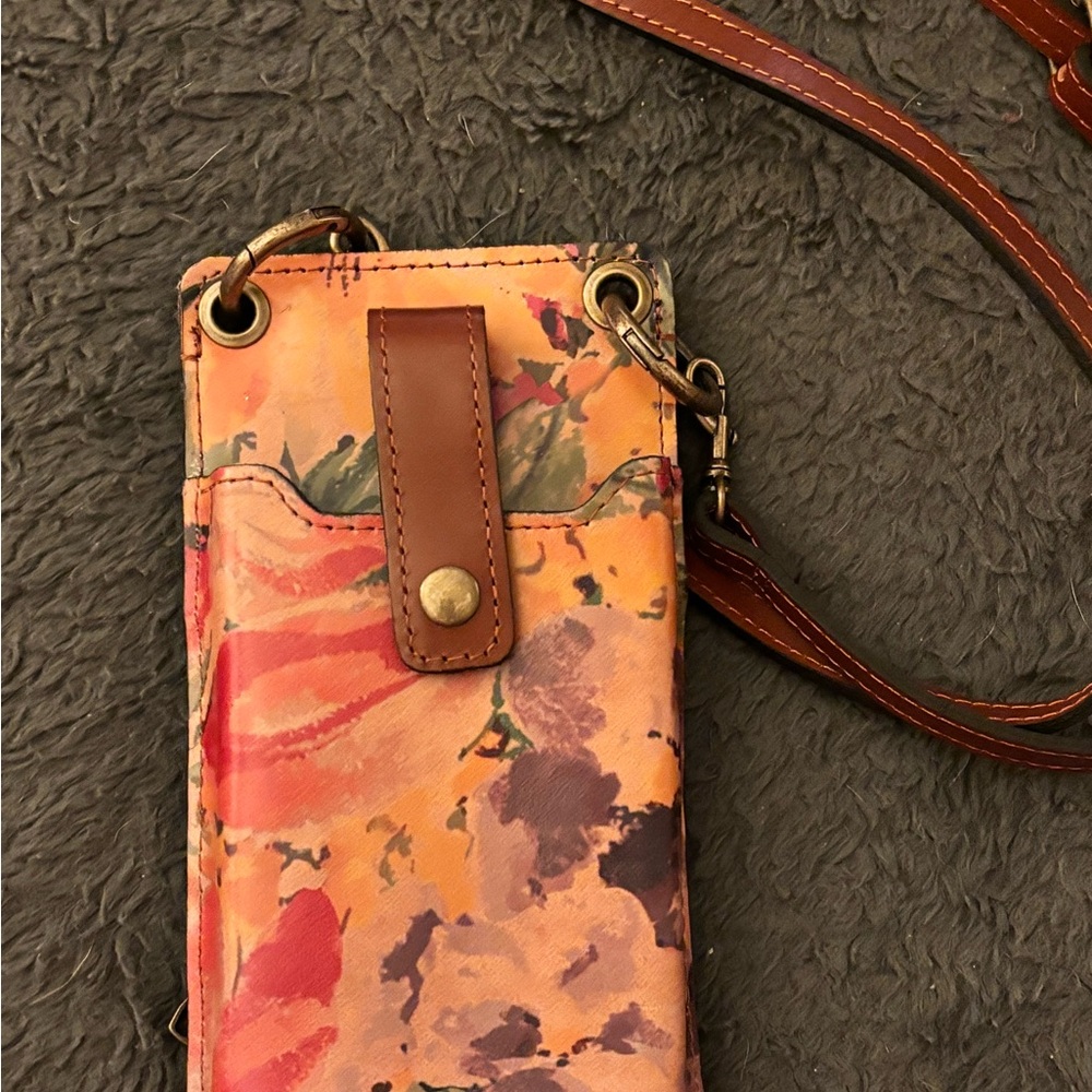 Patricia Nash phone crossbody bag